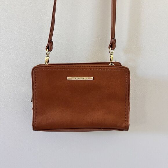 Steve Madden Handbags - Steve Madden Blannis Cognac Crossbody Women's Bag